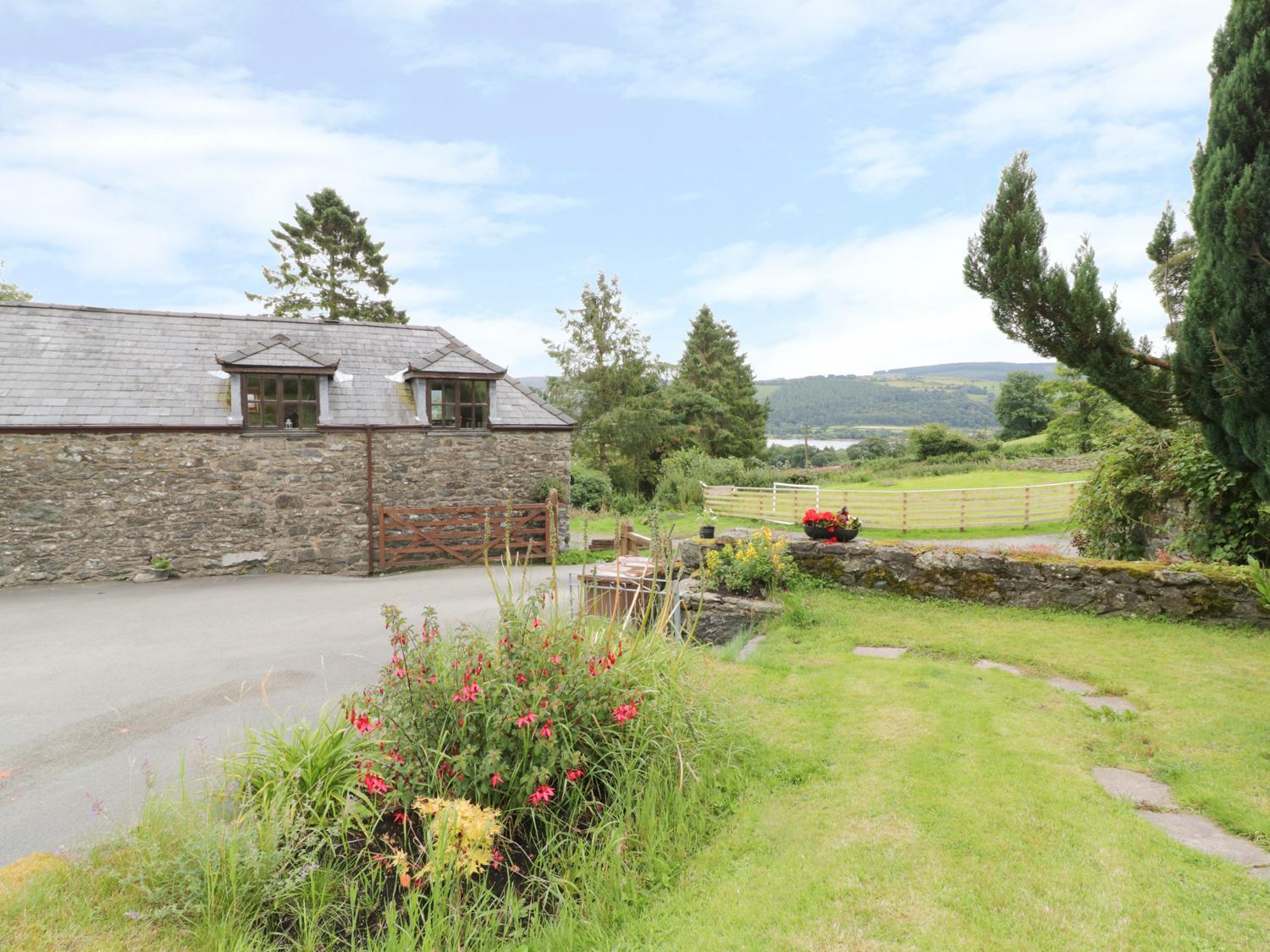 Hen Ysgubor Cottage Bala Exteriör bild